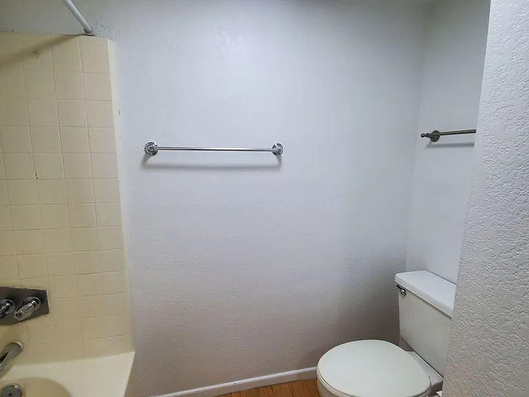 839 S Westwood St #180 — Photo 24