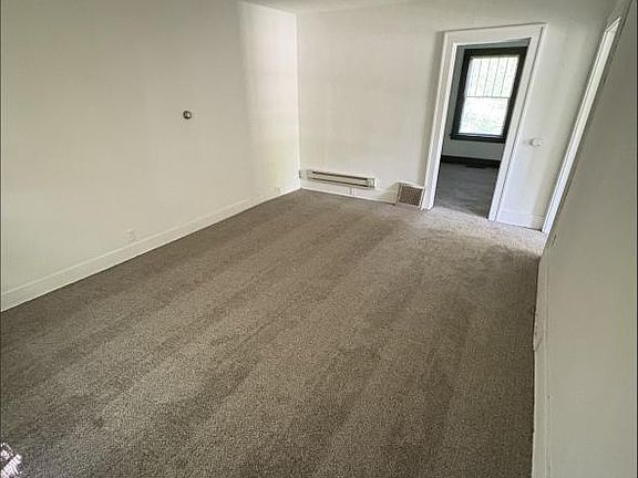5th image of 1206 39th St