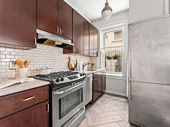 5th image of 4401 4th Ave APT A5