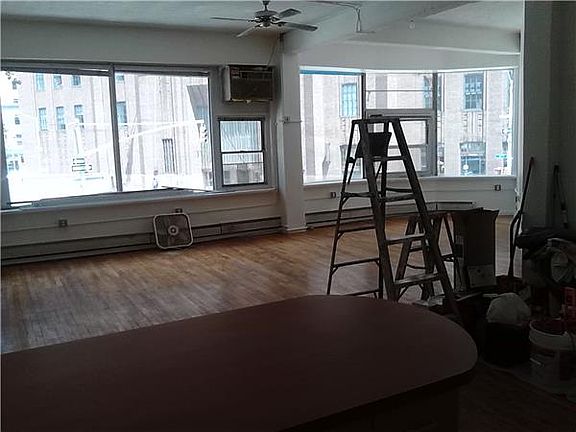 5th image of 249 W Broadway Ste 2C