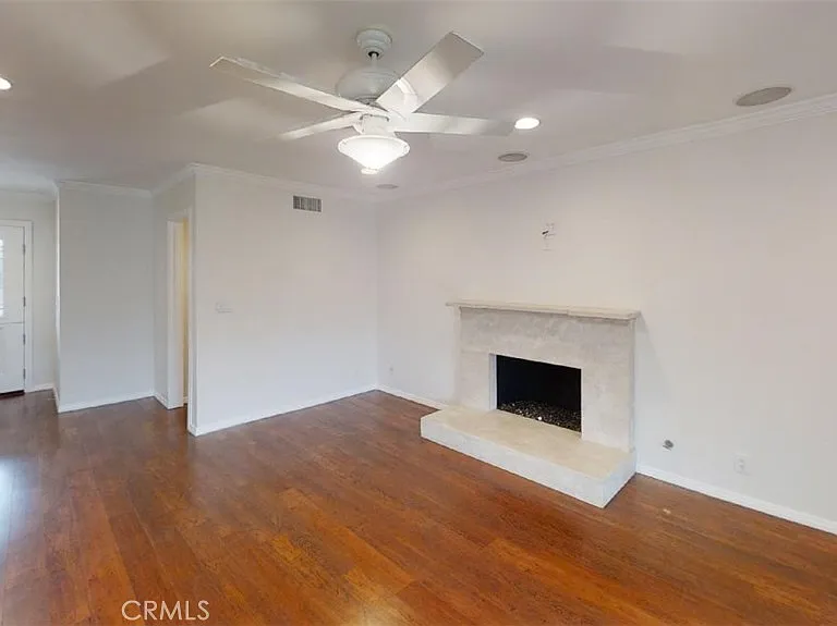 239 Albert Pl — Photo 6