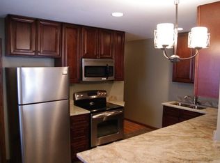 1105 22nd Ave SE, Minneapolis, MN 55414