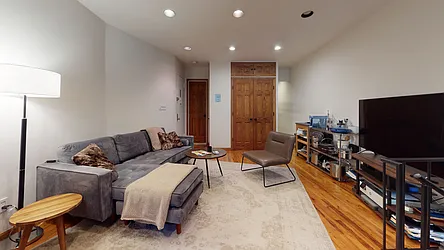 Rented by Bond New York