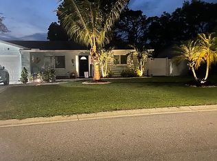 2036 Jefferson Ave, Dunedin, FL 34698