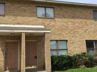 106 Merlin Rd #106, Laredo, TX 78041