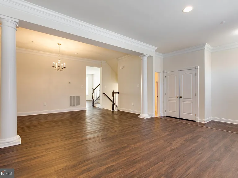7757 Crystal Brook Way — Photo 7