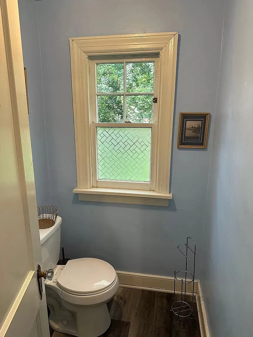 3 bed, 1.5 bath, 1559 sqft, $2,395 — Photo 4