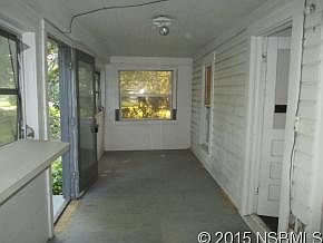 2nd image of 1975 Woodland Ave