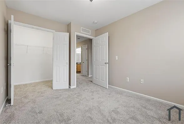 2 bed, $1,156 — Photo 4