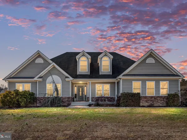 4398 Lisa Ln, King George, VA 22485