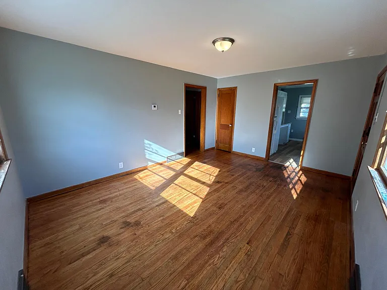 605 Kentucky Ave — Photo 5