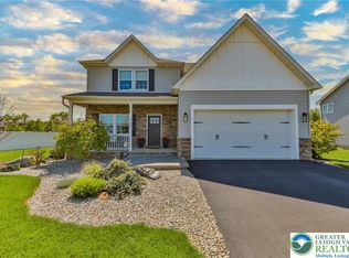 426 Freedom Ct, Easton, PA 18040