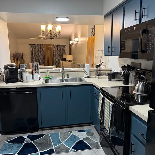 401 Prestwick Pl #2 Photo 1