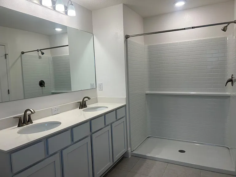 32170 Pond Apple Bnd — Photo 11