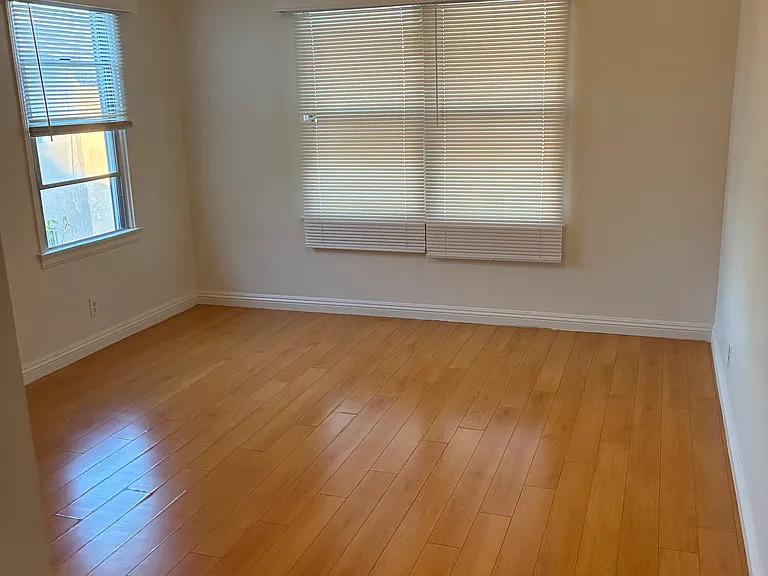 1604 S 4th St #4 — Photo 7