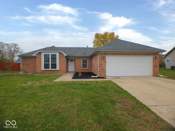 1061 Belgium Blvd, Bargersville, IN 46106