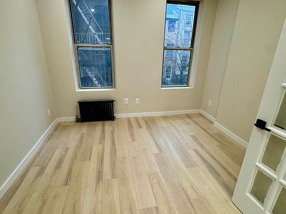 5th image of 77 Barrow St APT 3RW