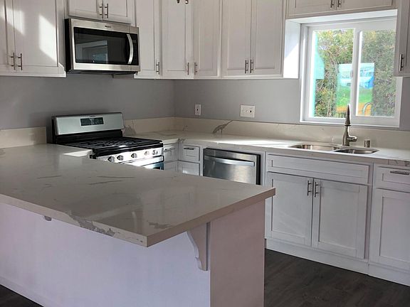 2nd image of 6565-6565 Brooklyn Ave