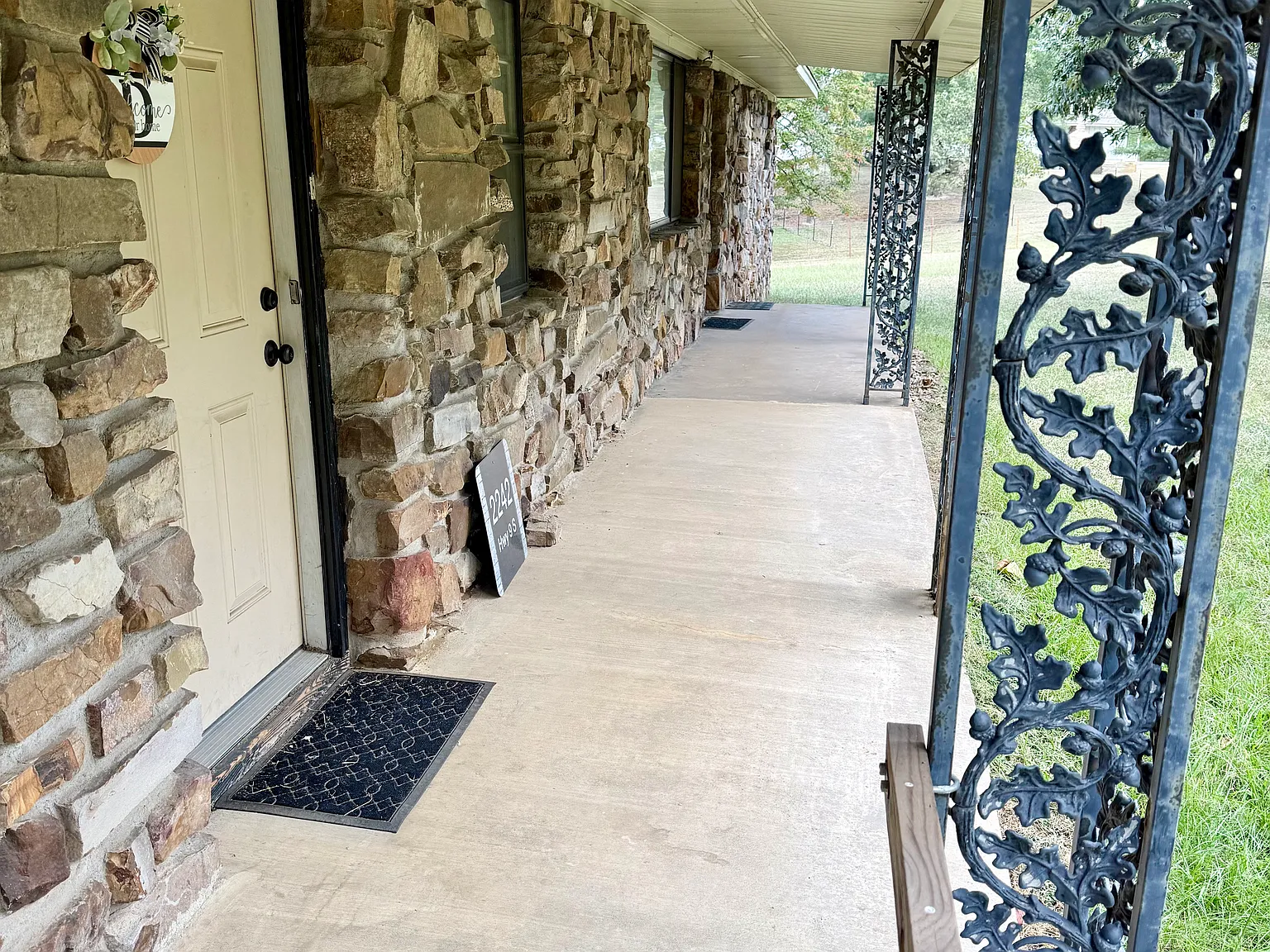 3 bed, 2000 sqft, $1,500 — Photo 3