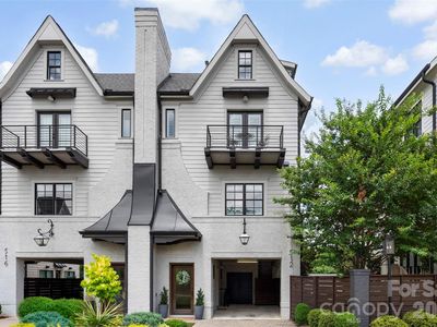 512 Living Way, Charlotte, NC, 28204