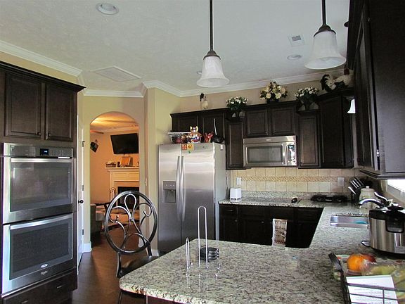 3rd image of 1915 Sunset Meadows Way