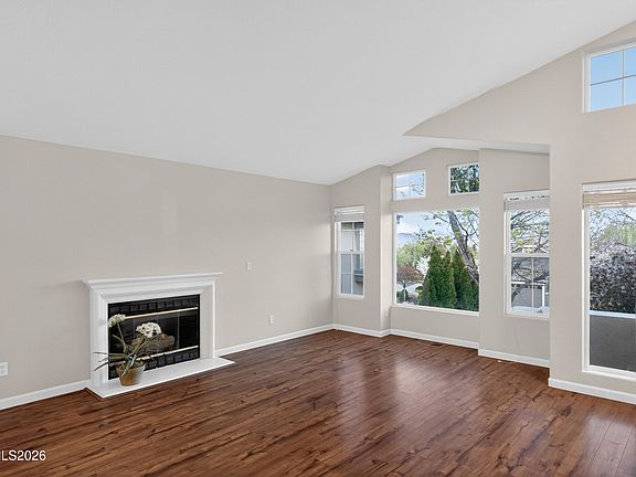 3rd image of 6279 Golden Meadow Rd