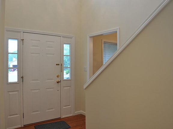 3rd image of 1214 S Donington Ct