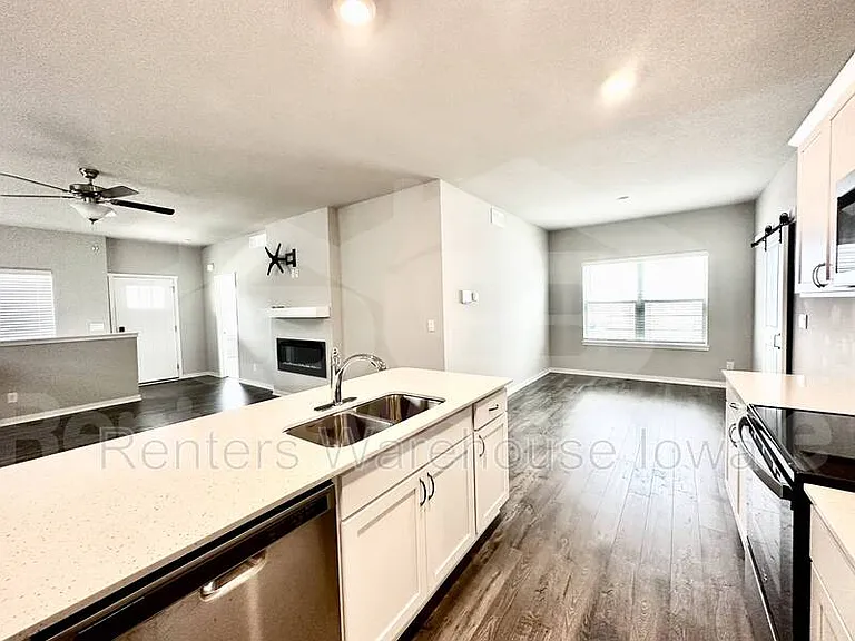 2310 SW Plaza Pkwy — Photo 10