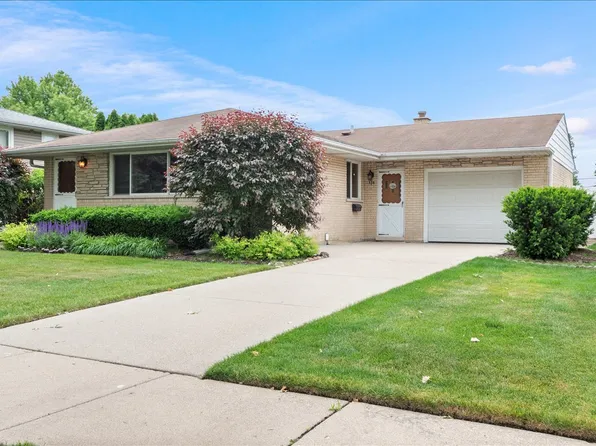 536 Farthing Ln, Des Plaines, IL 60016