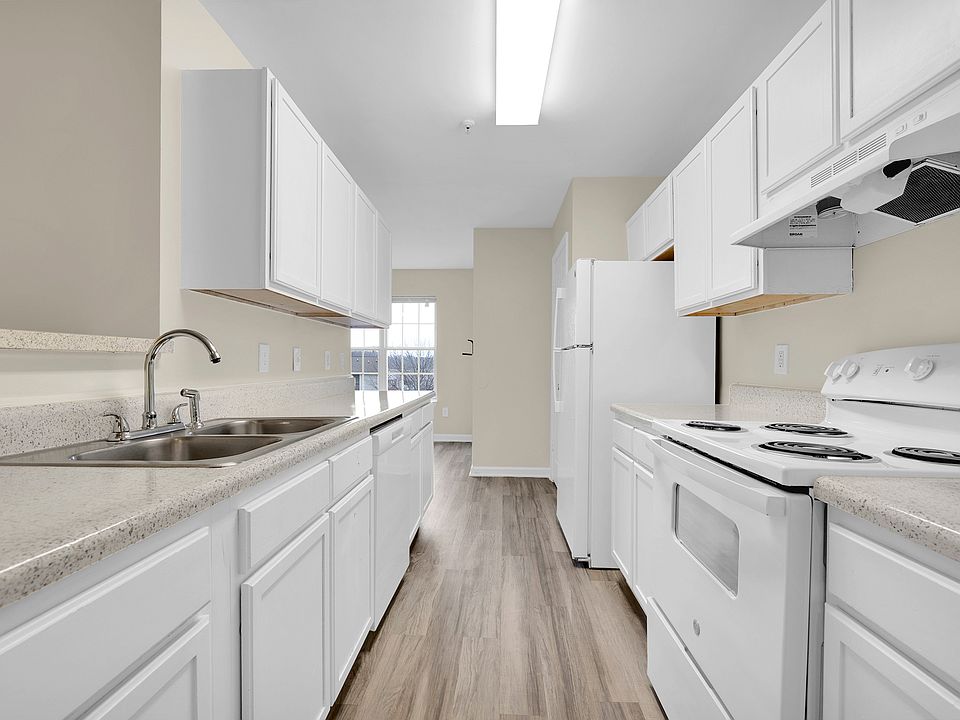 1st image of 8825 Mont Carmel Ln #425-305