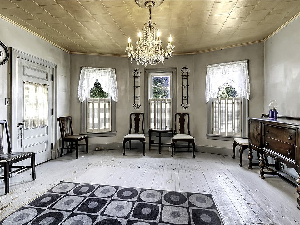 98 Pleasant Ave, Lancaster, NY 14086 MLS R1439361 Zillow