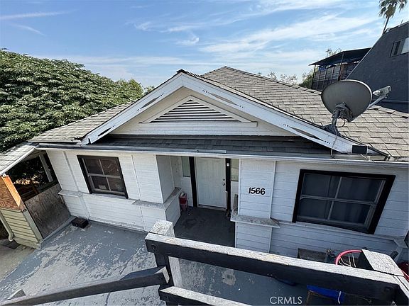 3rd image of 1566 Rollins Dr