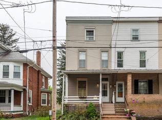 32 N Chestnut St, Marietta, PA