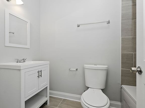 5th image of 6605 S Kimbark Ave Unit 3