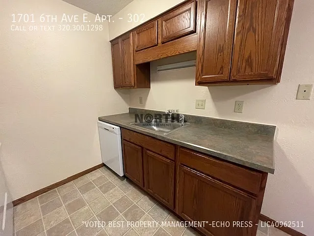 1701 6th Ave E #302 — Photo 2