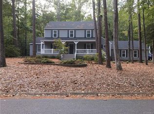 3310 Nuttree Woods Pl, Midlothian, VA 23112