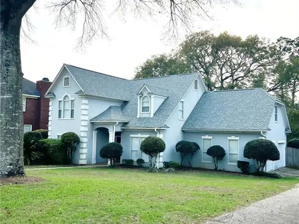 1262 Savannah Dr, Mobile, AL 36609