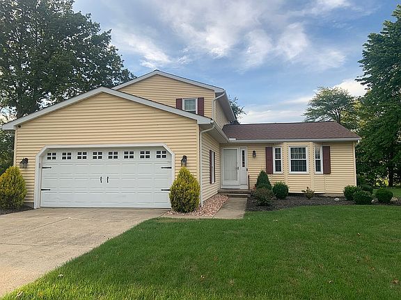 2nd image of 32084 Creekside Dr