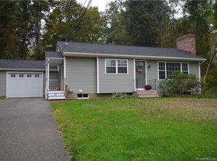 27 Bethlehem Rd, Woodbury, CT 06798