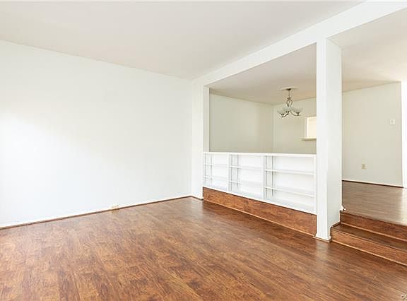 5th image of 11818 S Briar Patch Dr