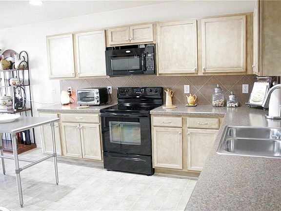 4th image of 13358 Fondren Ln