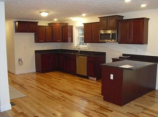 2nd image of 60 Sawyer Ln