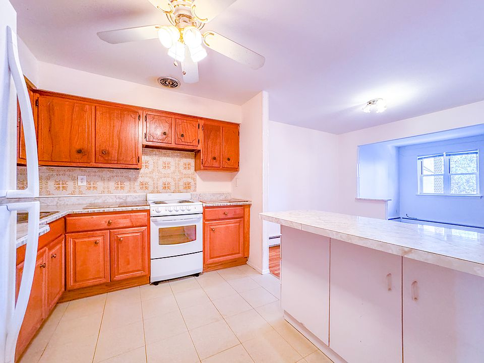 1st image of 36-17 29th St #2-1