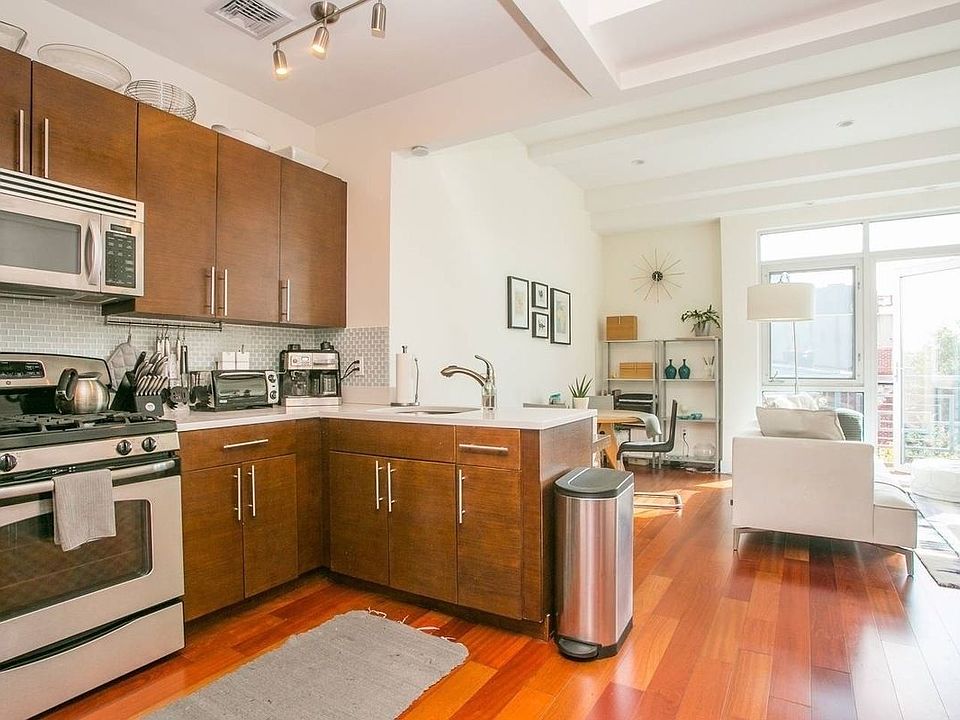 1st image of 397 Greene Ave APT 4C