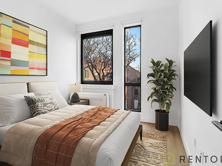 658 Madison St #3E — Photo 6