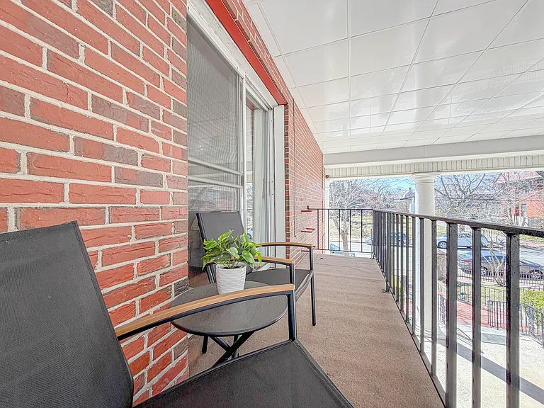 173 Pine St #2P — Photo 36