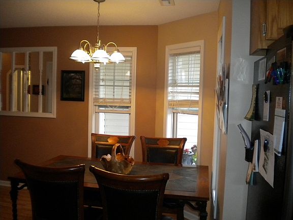 Eat-in Area