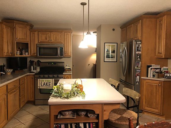 5th image of 15516 Harbor Dr