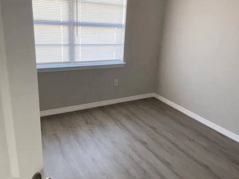 411 Bear Rd #B — Photo 5