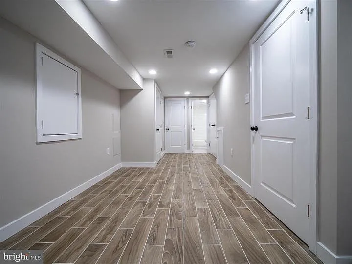 2930 Nicholas St — Photo 12